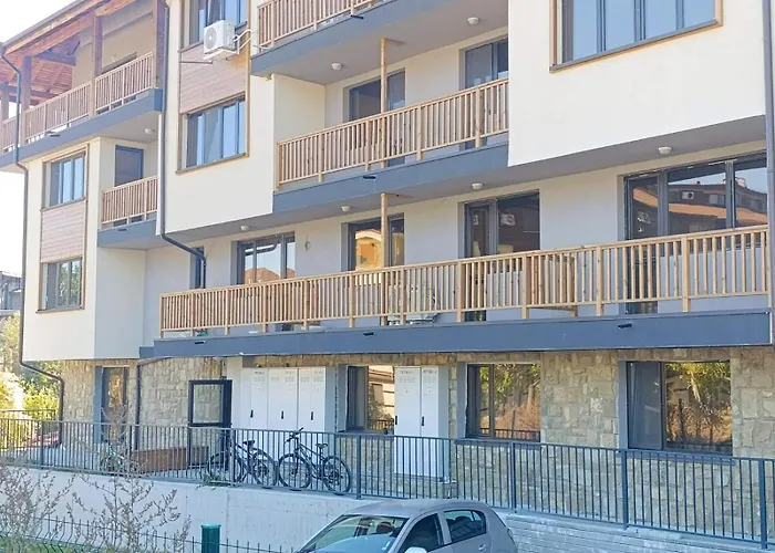 Moderno Park Lane Apartment *